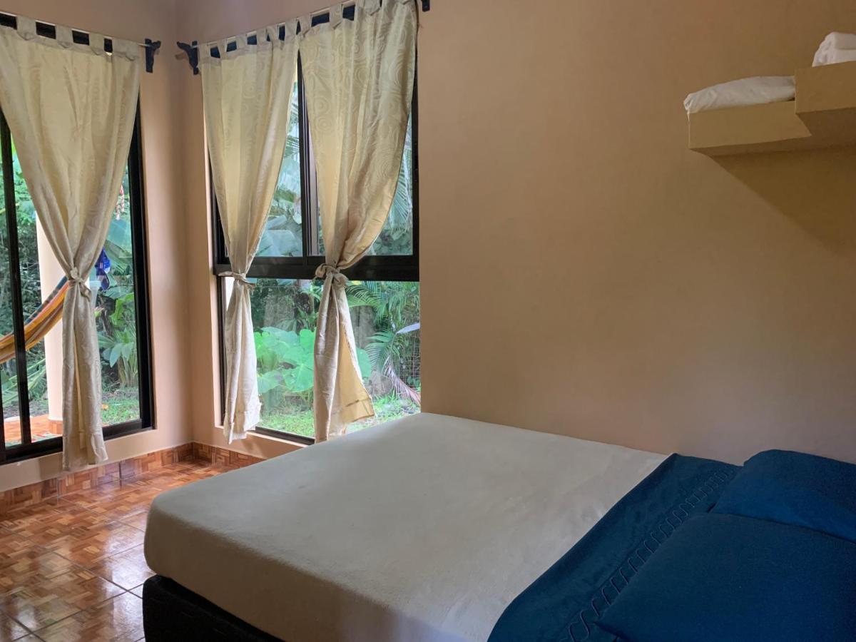 Alma Del Bosque Vacation Home And Apartments Quepos Eksteriør bilde